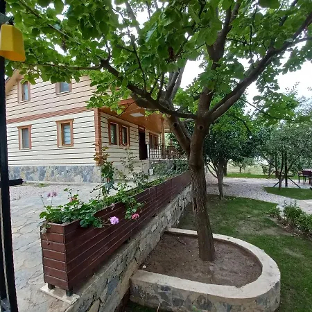 Chalet Enjoy Cozy Mountain House At The Foot Of Uludag